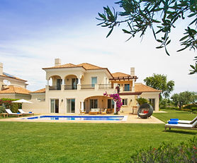 MONTE REI  GOLF AND COUNTRY CLUB  - VILLAS WITH 4 BEDROOMS