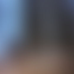 Carro pega fogo e incêndio atinge prédio em Santos