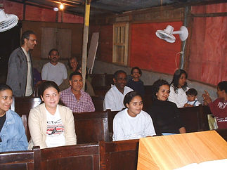 Esperanca%20Congregation_edited.jpg