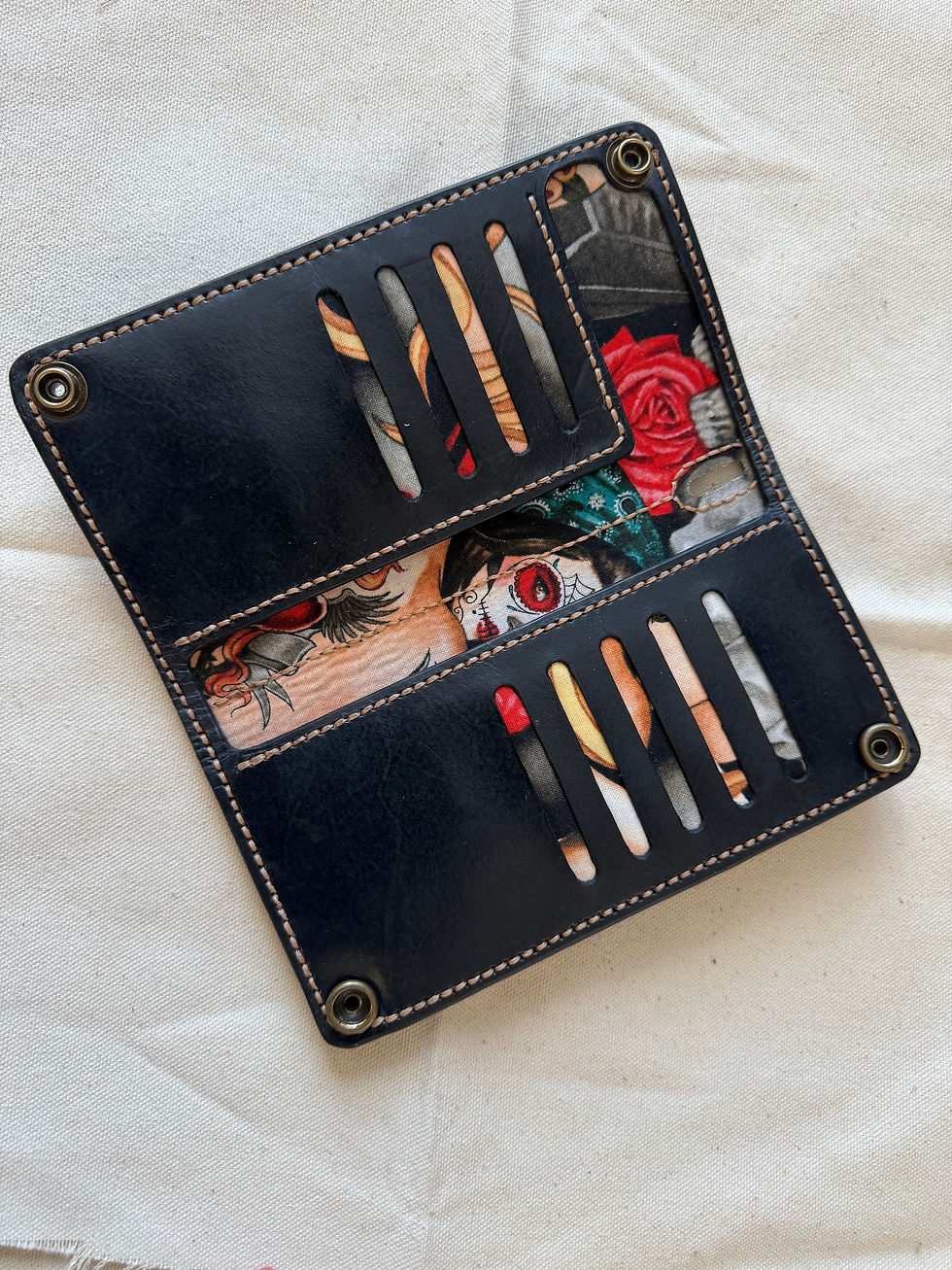 alans wallet 3 inner