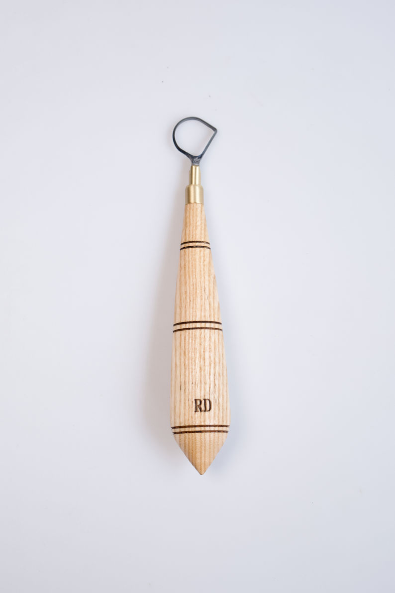 D Shape Tungsten Carbide Loop Blade Pottery Tool Maple Wood Handle