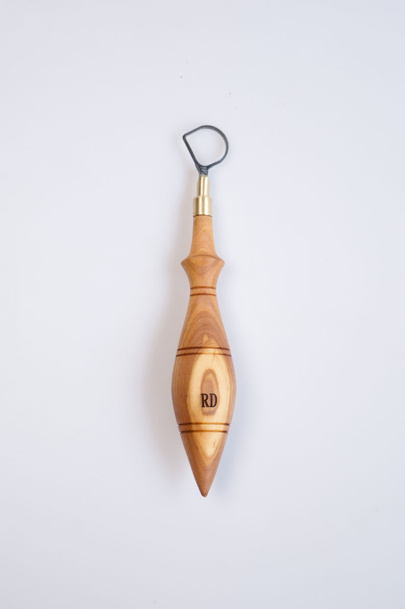 D Shape Tungsten Carbide Loop Blade Pottery Tool Olive Wood Handle