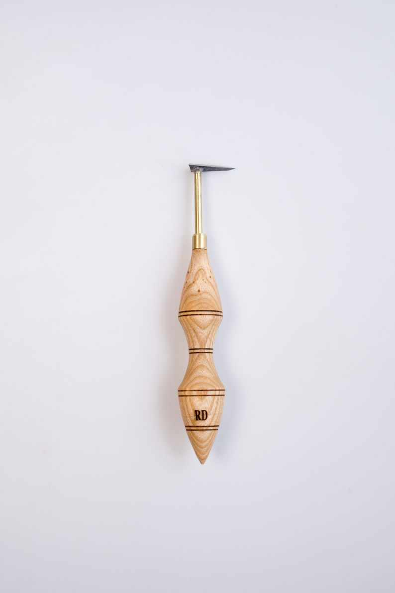 Angled Tip Shape Tungsten Carbide Blade Pottery Tool Olive Wood Handle