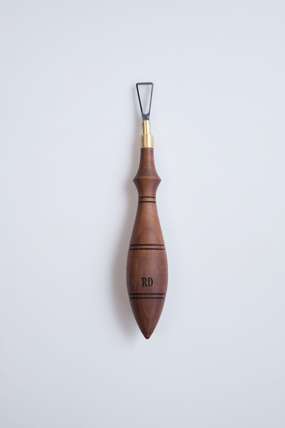 Narrow Triangle Shape Tungsten Carbide Loop Blade Pottery Tool Walnut Wood Handle