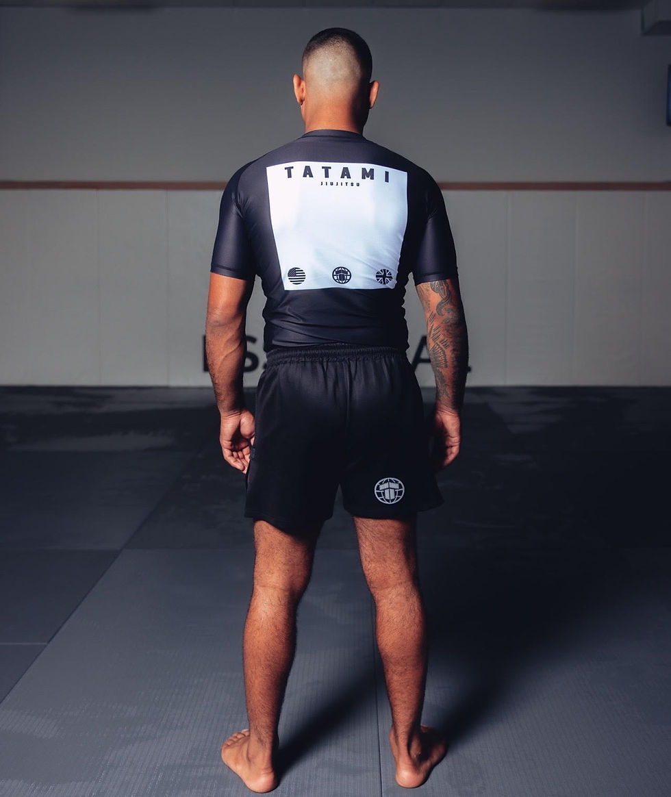 Thumbnail: Athlete Short Sleeve Rash Guard - Black