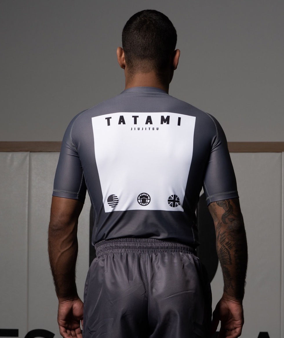 Thumbnail: Athlete Short Sleeve Rash Guard - Grey