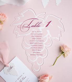 wedding matrimonio Wine allestimento tema vino rosso rosa bordeaux tableau mariage (16).j