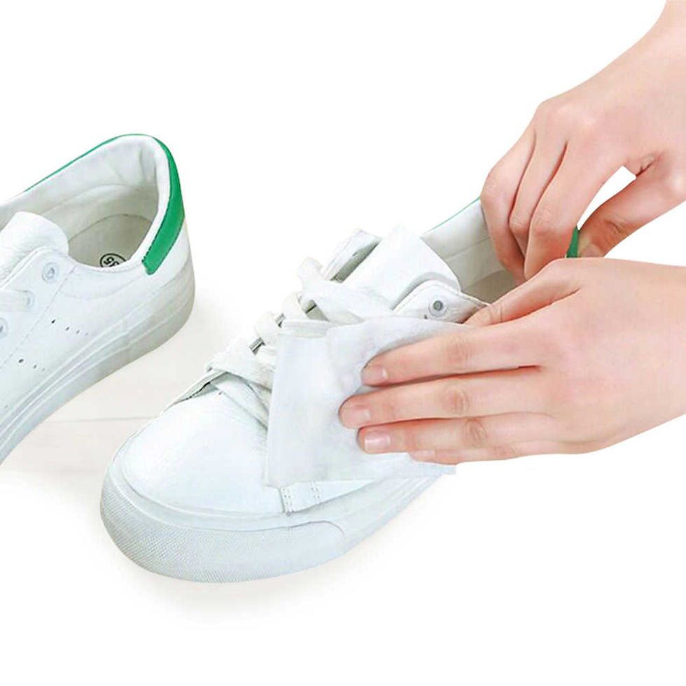 الصورة المصغرة: مناديل تنظيف و تلميع الاحذيه-Shoes cleaning and polishing wipes