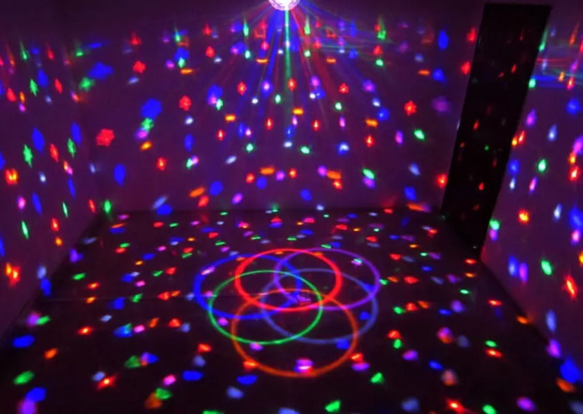 الصورة المصغرة: Party LED Crystal - لمبة الديسكو الليد