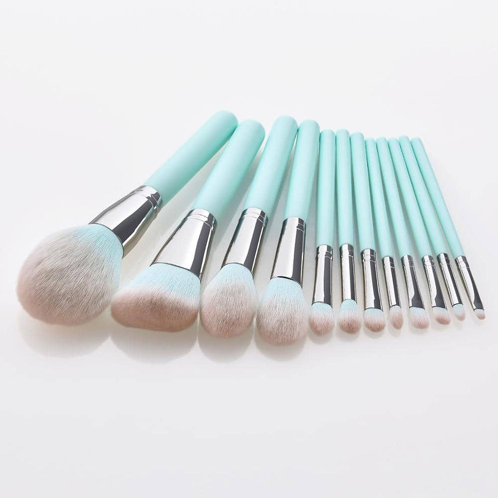 Thumbnail: Luxury Beauty Set 12 Pieces Professional Makeup Brush Kit with Wooden Handle