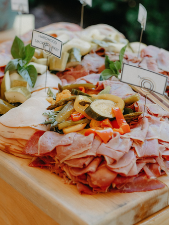 Abernethy Center, Portland's full-service wedding and event venue with outdoor and indoor venue options and gourmet catering. 