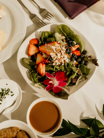 Abernethy Center, Portland's full-service wedding and event venue with outdoor and indoor venue options and gourmet catering. 