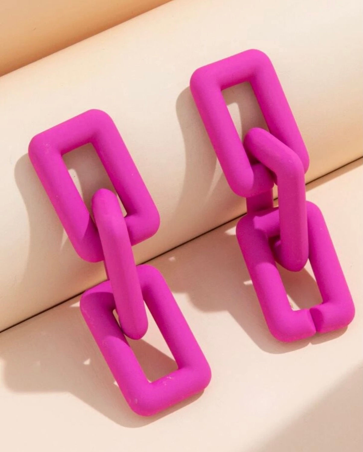 Deep Pink Chain Look Fashion Earrings 