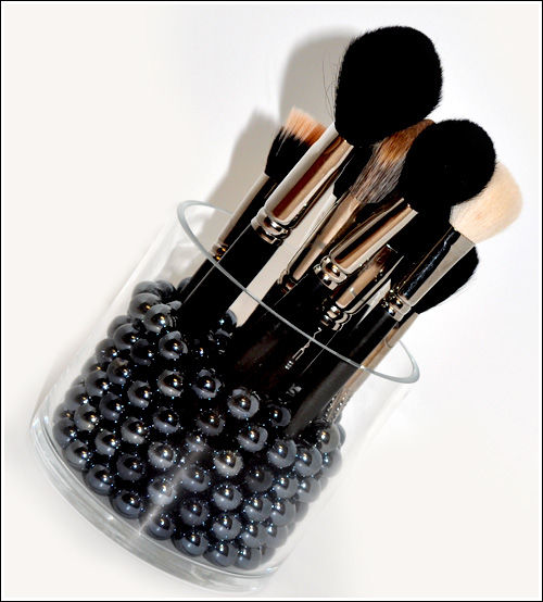 37063-Makeup-Organization.jpg