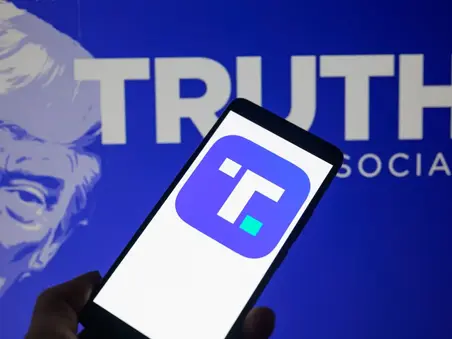 Mạng xã hội của ông Donald Trump lỗ hơn 300 triệu USD