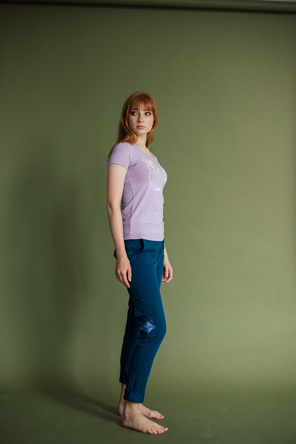 Thumbnail: Tight-fitting pants with patch pockets