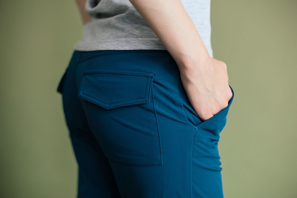 Thumbnail: Tight-fitting pants with patch pockets