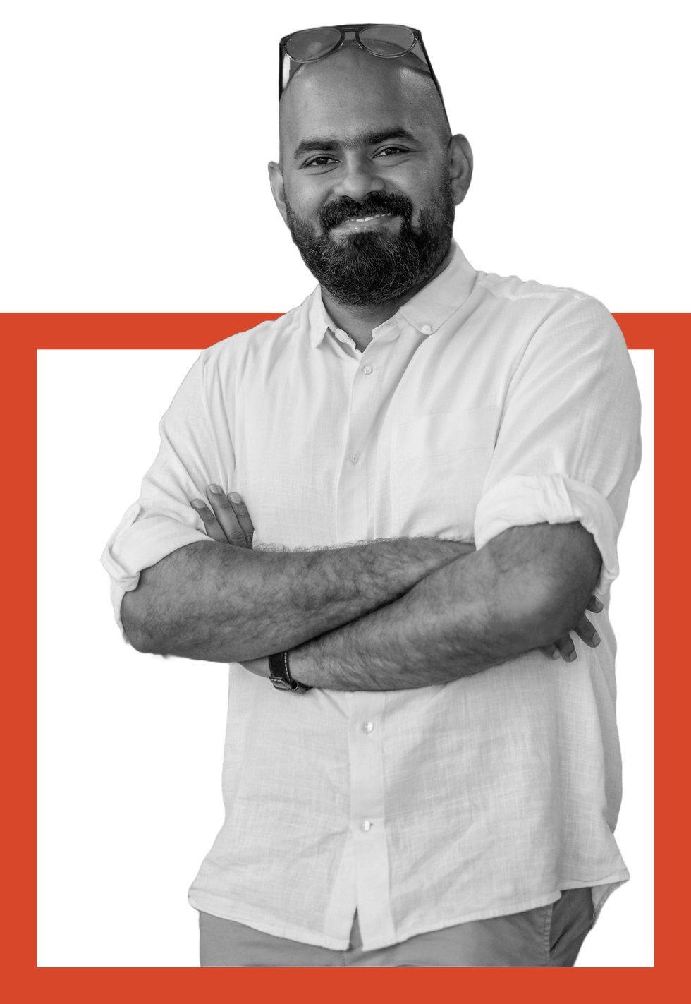 Vivek photo - website - standing (1).png