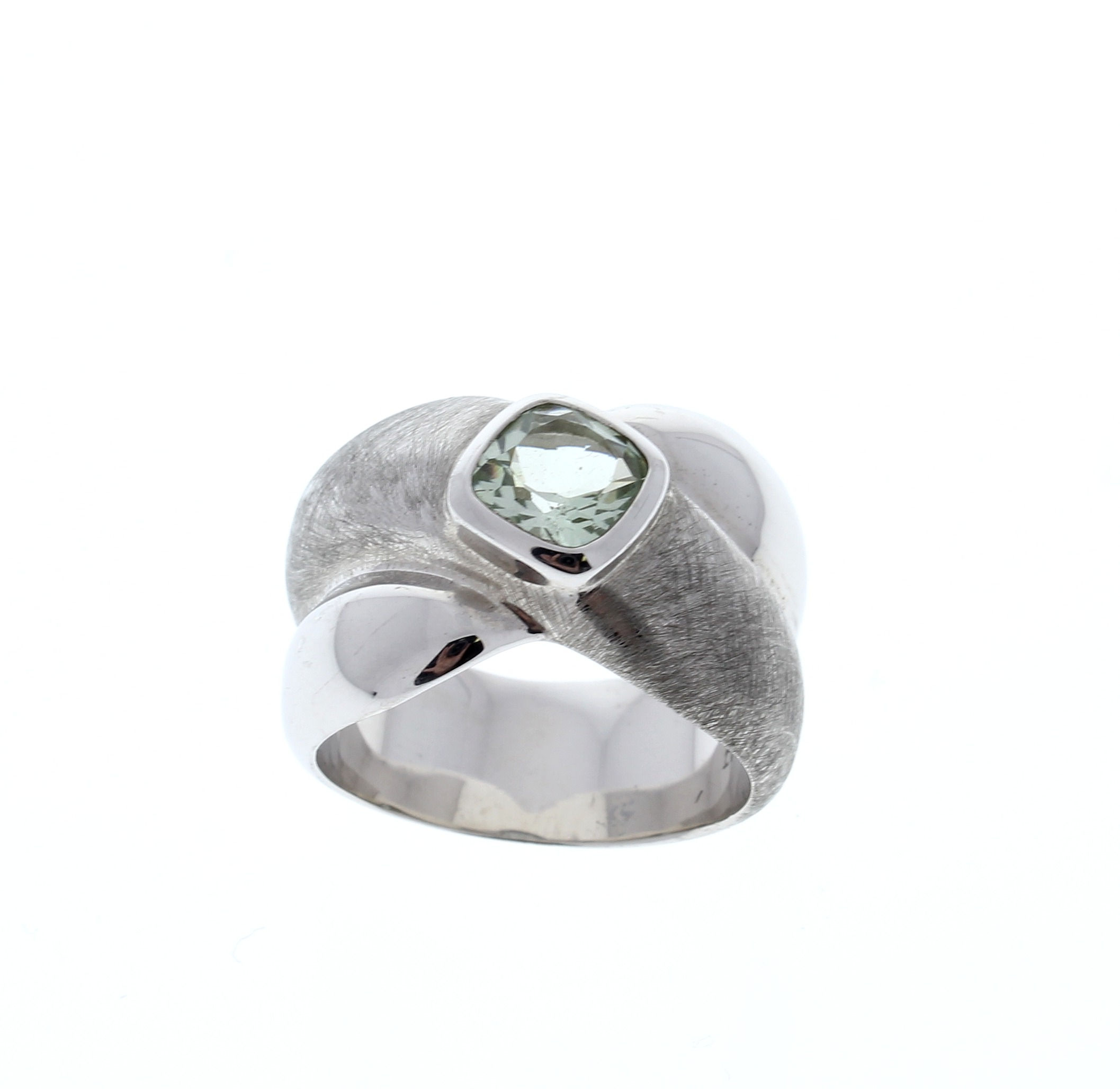 Green Amethyst Criss Cross Ring