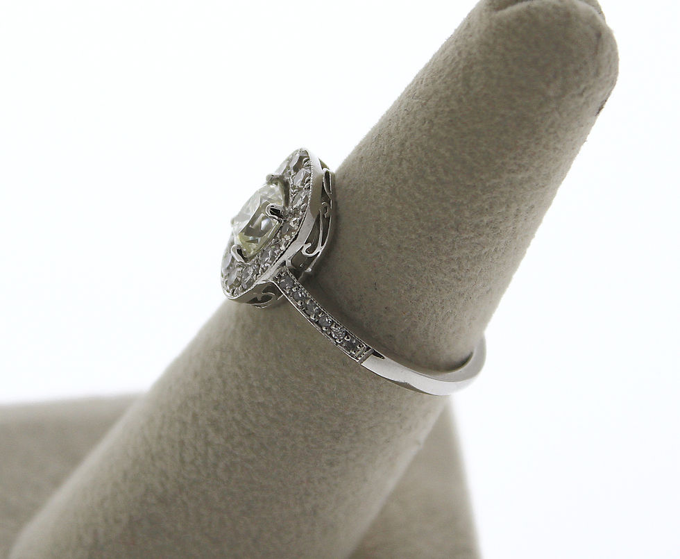 Thumbnail: Diamond Ring