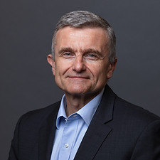 Amir Pasic Headshot 2023_1.jpg