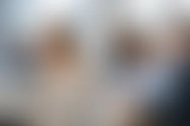 Outsourced HR vs in house HR: what is the real difference — split image showing a call‑center style outsourced HR team on the left and an in‑office HR meeting between colleagues on the right.