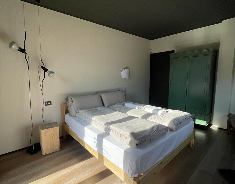 Villa Nive Pontedilegno room1.jpeg