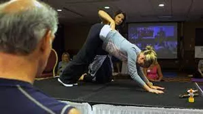 kim class yoga.webp