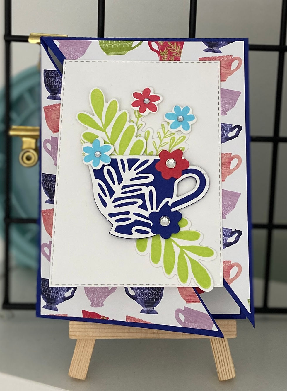 Thumbnail: Double Triangle Fun Fold Card