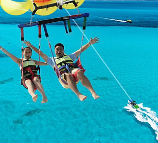 parasailing.jpeg