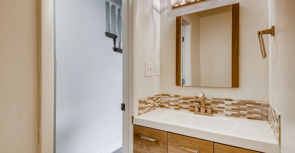 6497 W Portland Ave Littleton-017-016-6499 Powder Room-MLS_Size.jpg