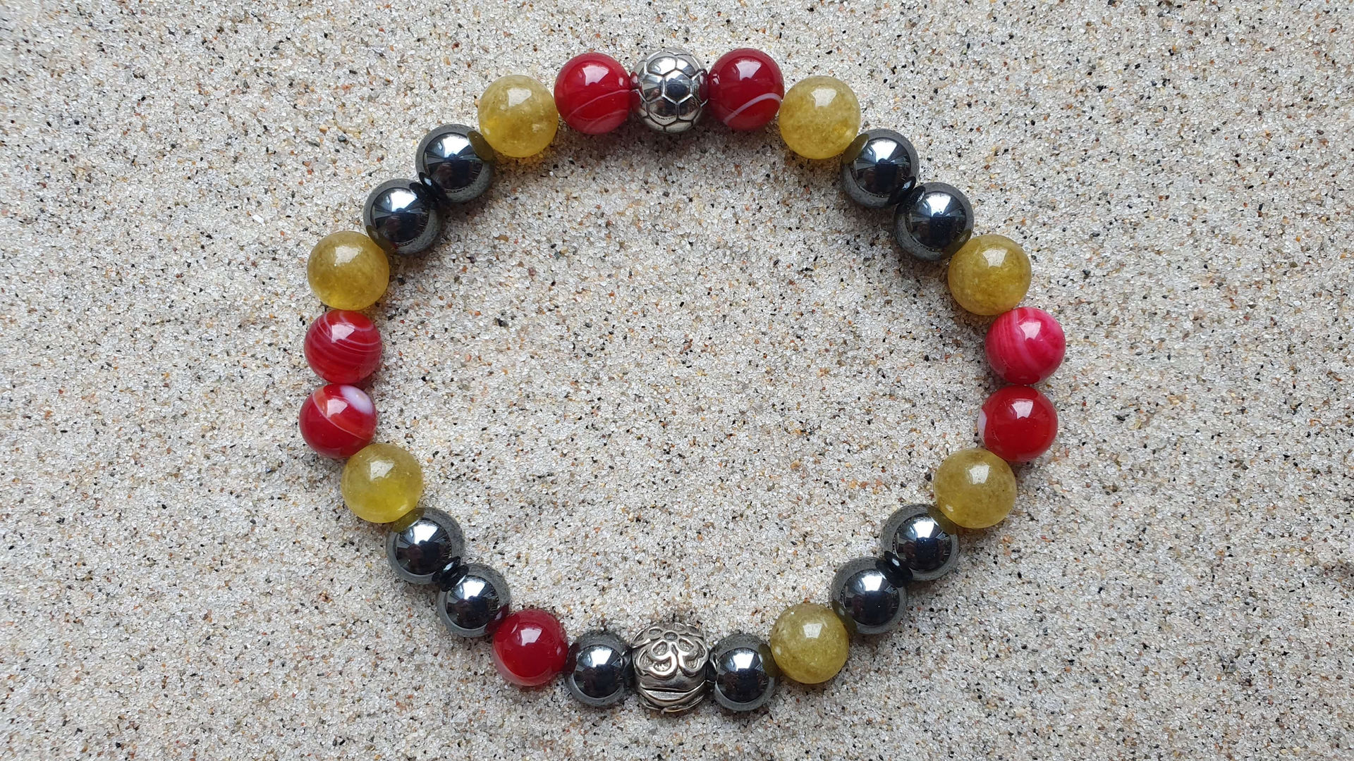 Bracelet titled UNITED FOREVER
