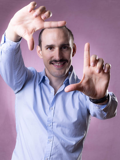 über uns adrian fotograf hochzeit