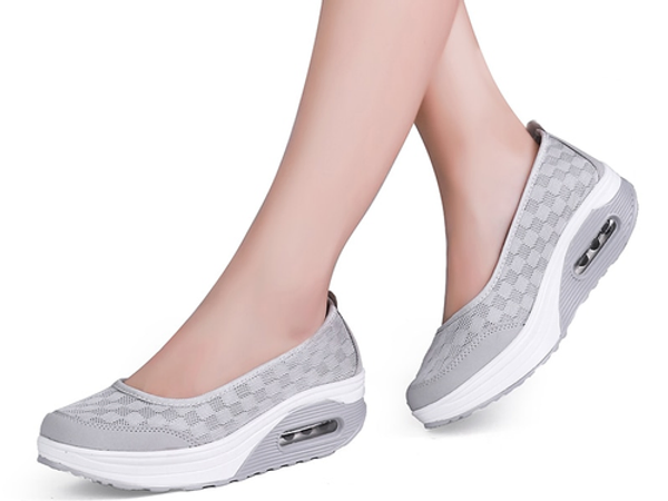 air mesh breathable shoes