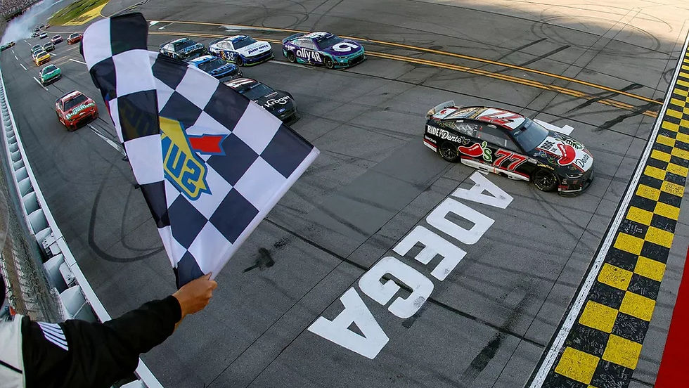 NASCAR: TALLADEGA REGALA IL PRIMO SUCCESSO A CARSON HOCEVAR