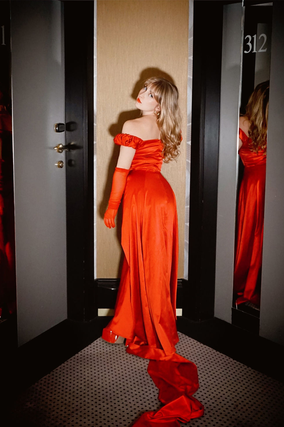 Thumbnail: Amor maxi dress