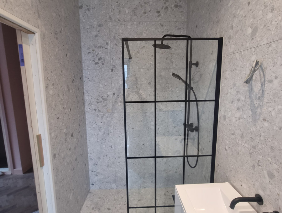 Wall tiling project