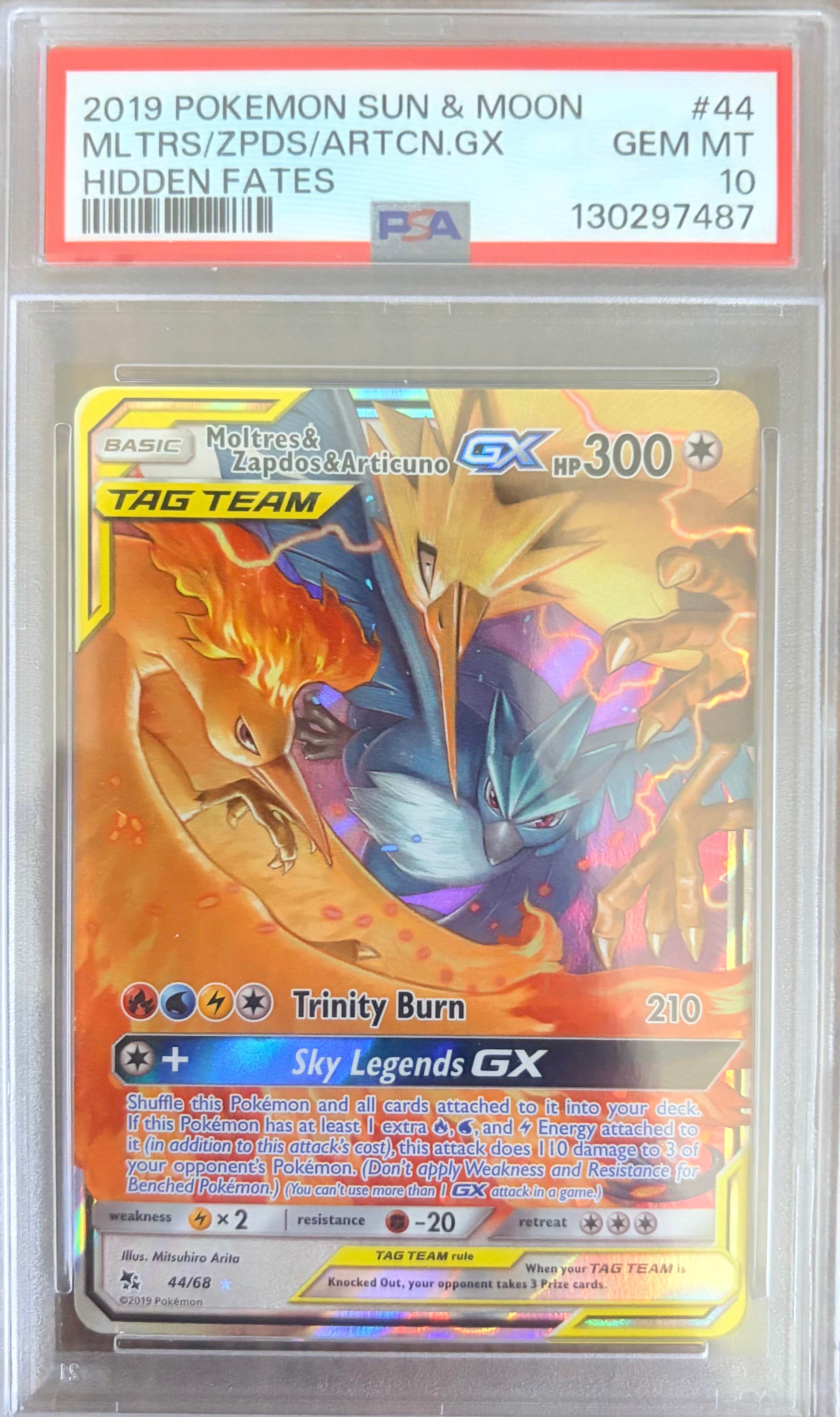 Moltres, Zapdos & Articuno GX 44/68 – PSA 10