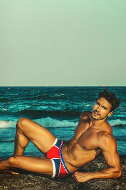 lucas-gil-for-rounderwear-world-cup-collection-2014-01