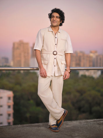 Sunny Hinduja - 10.jpg