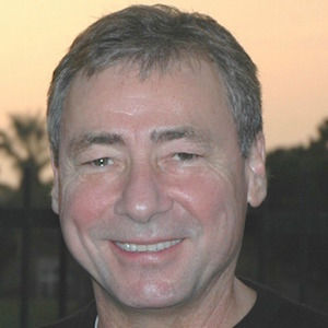 Gary head shot
