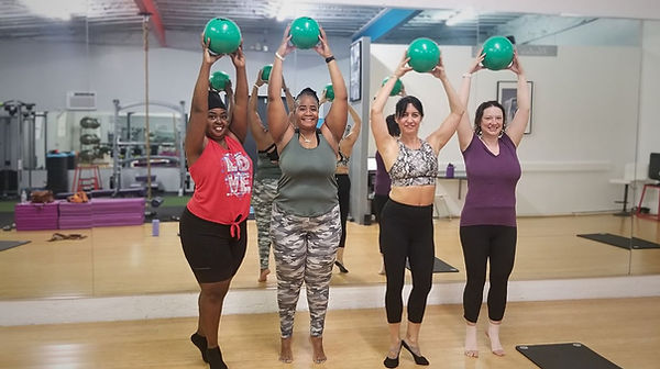 barre fitness classes tampa symmetry studio fitness.jpg