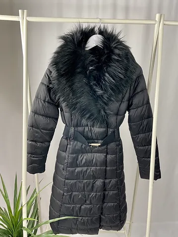 F&f black long padded belted coat Outlet