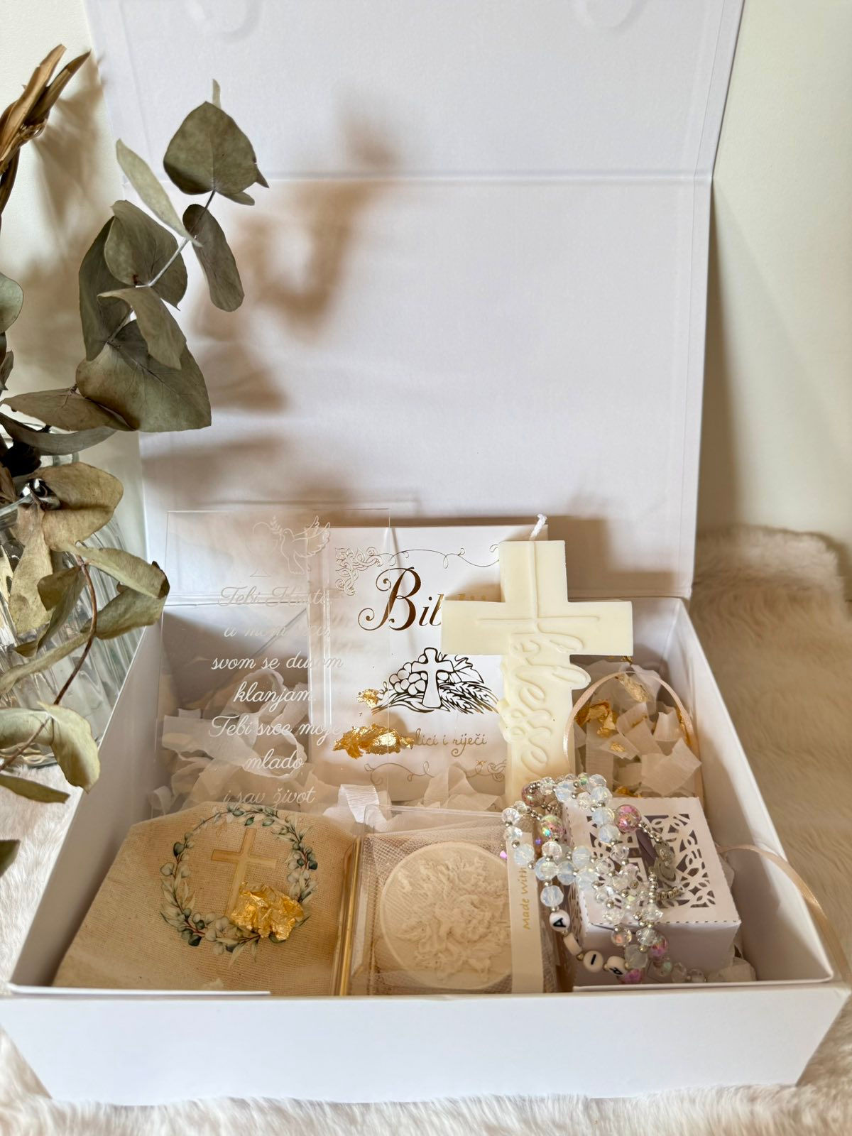 Bijela milost lux box s krunicom