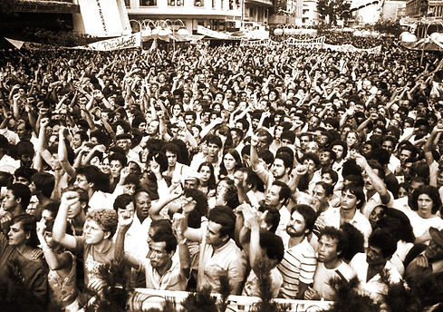 CAMINHOS DEMOCRACIA CAPA.jpeg