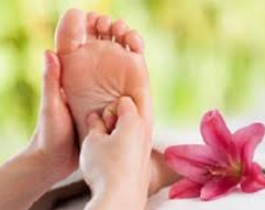 足ツボマッサージ