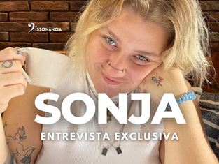 sonja olhando para a câmera