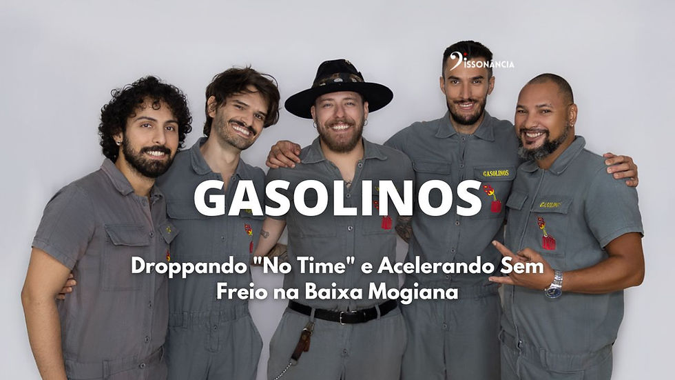 Homem tocando guitarra