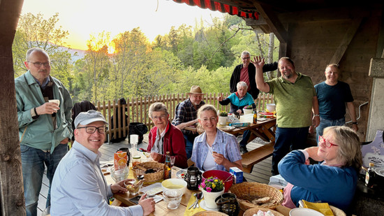 Alhorngruppe Echo vom Stockhorn, Thunersee, Restaurant Panorama Aeschlen