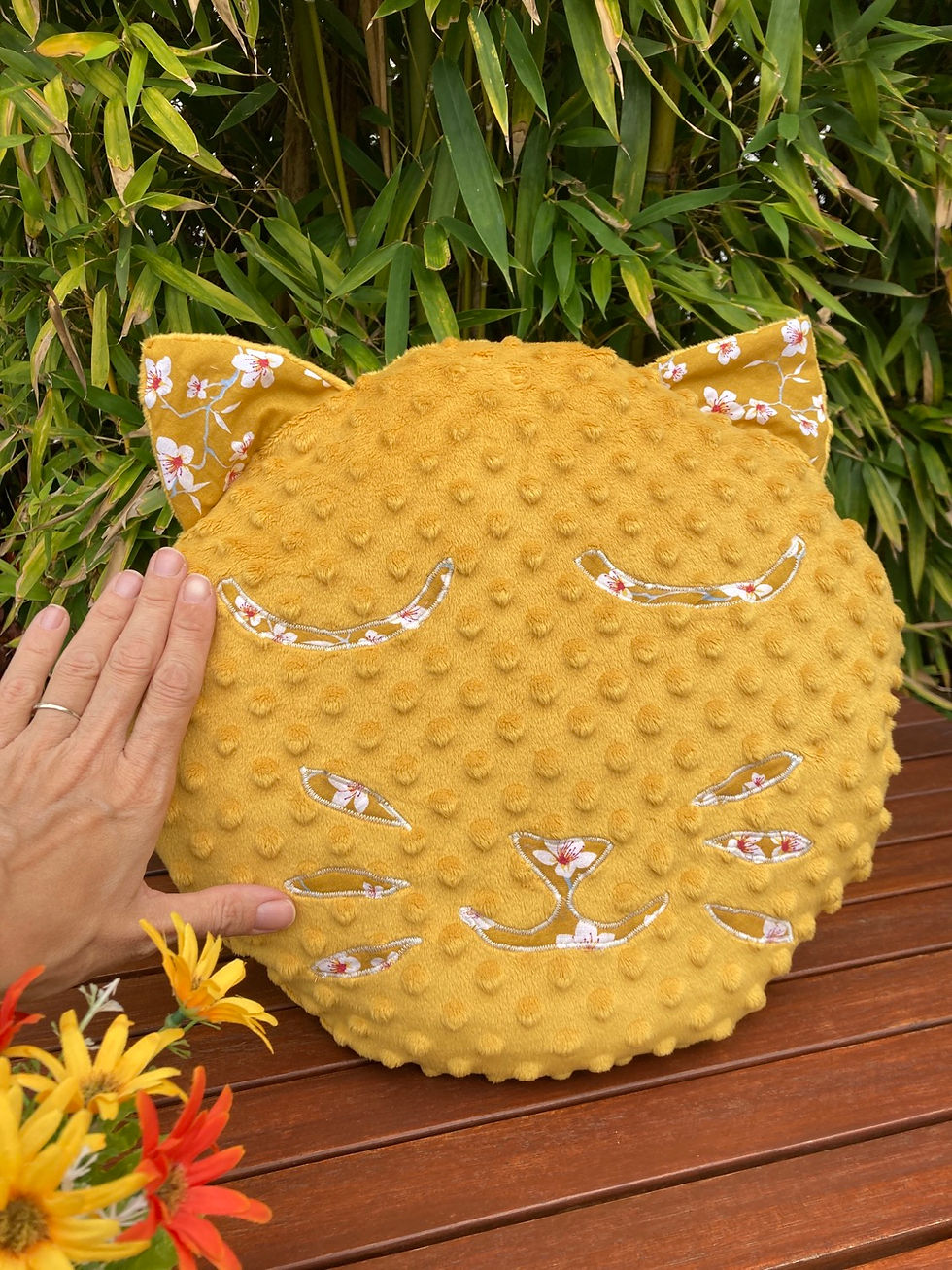 Miniature : Doudou COUSSIN CHAT - AMANDIER CURRY (#25)